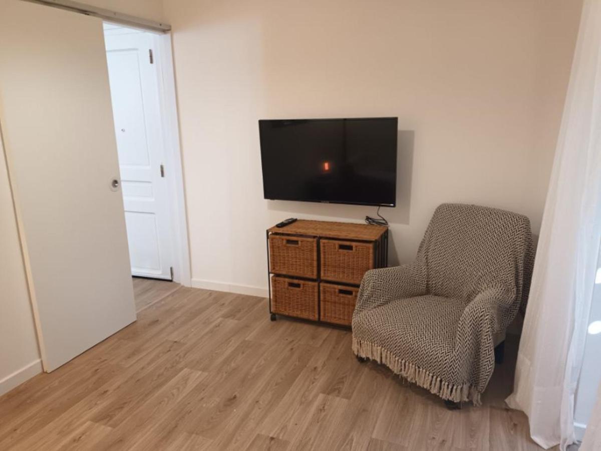 Appartement T2 Renove, Centre-Ville Hendaye, Proche Baie, Sans Ascenseur, Balcon, Calme, Wifi Non Inclus - Fr-1-239-850 Exteriér fotografie